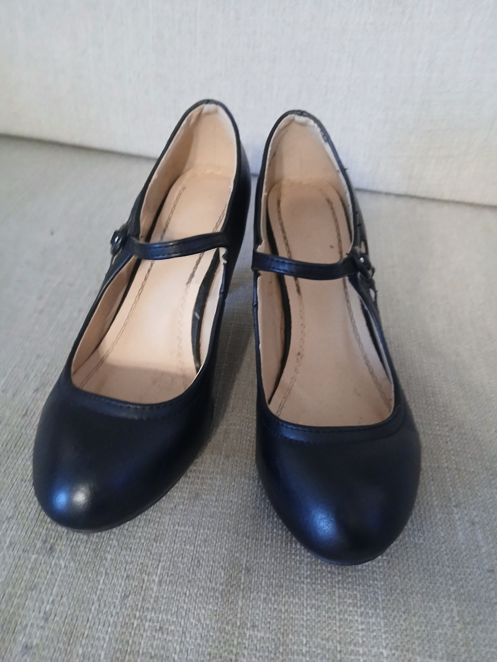 J Adams Women's Black Mary Jane Heels with Strap